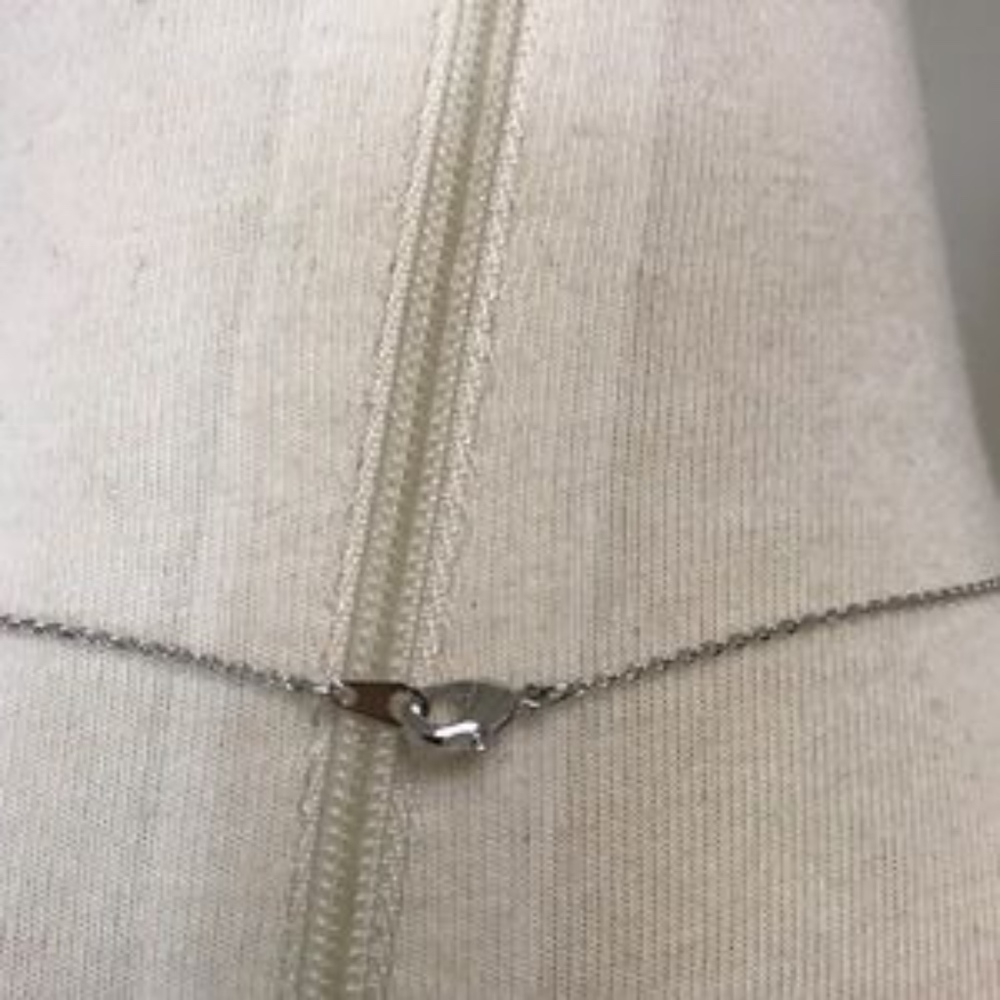 "MOMMY" Necklace - Picture 4 of 7